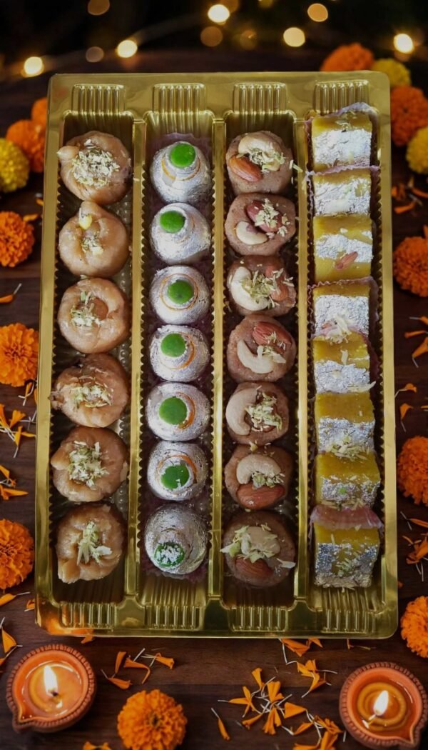 Mix sweets gift box (3+1)